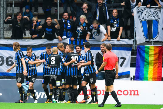 Sirius spelare jublar