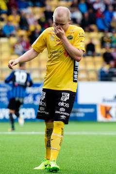 Elfsborgs Simon Lundevall deppar