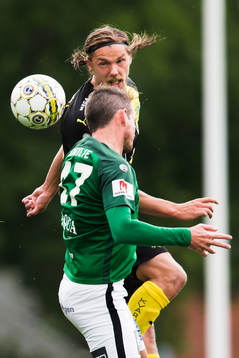 Hammarbys Björn Paulsen vinner nickduell med Jönköpings