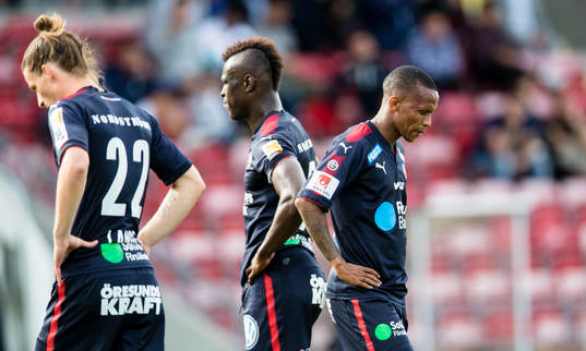 Helsingborgs Jesper Lange (v), Edwin Gyimah och Bradley