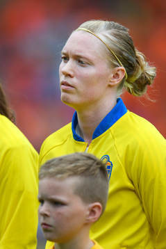 Sveriges målvakt Hedvig Lindahl vid lineup innan