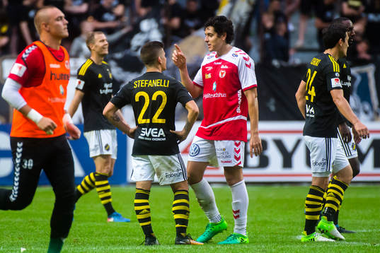 s Nicolas Marcelo Stefanelli och Kalmars Marko Biskupovic