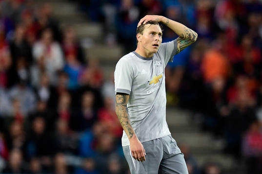 Manchester Uniteds Victor Nilsson Lindelöf deppar