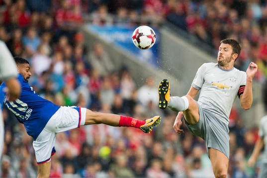 Vålerengens Ghayas Zahid och Manchester Uniteds Michael