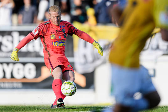 Falkenbergs målvakt Hampus Nilsson