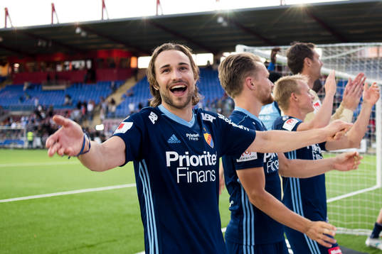 Djurgårdens Kevin Walker jublar