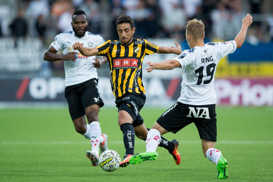 Häckens Daleho Irandust mot Örebros Sebastian Ring