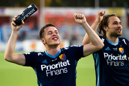 Djurgårdens Kerim Mrabti jublar