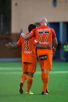 AFC Eskilstunas Jernade Meade och Zourab Tsiskaridze deppar