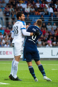 AFC Eskilstunas Målvakt Alireza Haghighi i bråk med