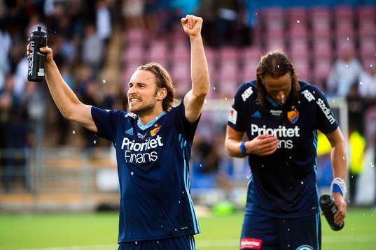 Djurgårdens Kevin Walker jublar