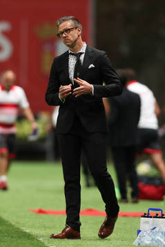 Rikard Norling coach of AIK reacts