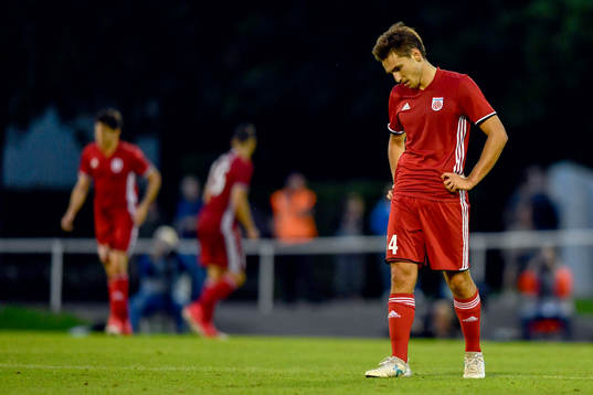 FC Fola Esch Cedric Sacras deppar
