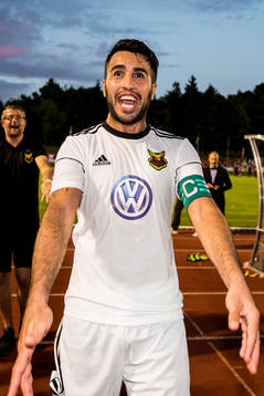 Östersunds Brwa Nouri jublar