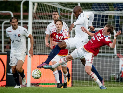 Örgrytes Dardan Mustafa och Degerfors Christoffer