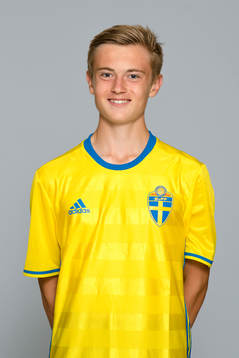 Douglas Bengtsson i P15/02-landslaget