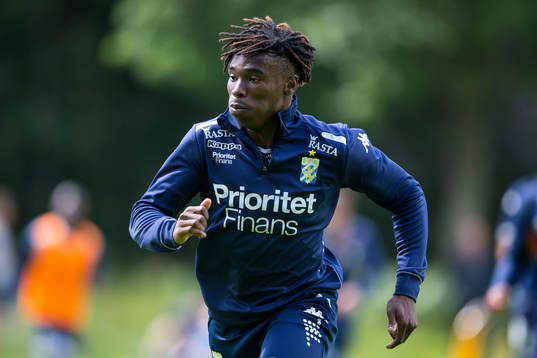 IFK Göteborgs Sam Adekugbe