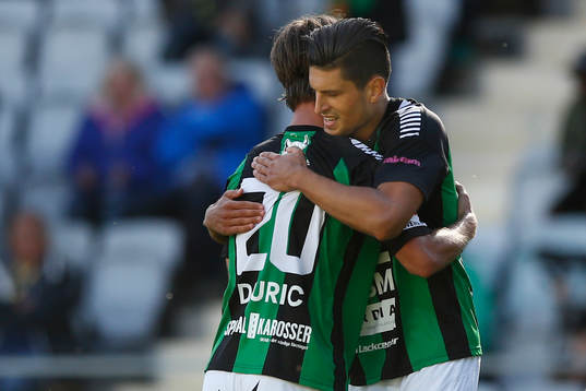 GAIS Luka Mijaljevic och Dusan Djuric jublar
