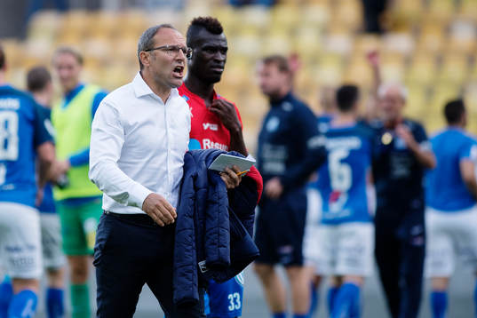 Helsingborgs tränare Per-Ola Ljung reagerar