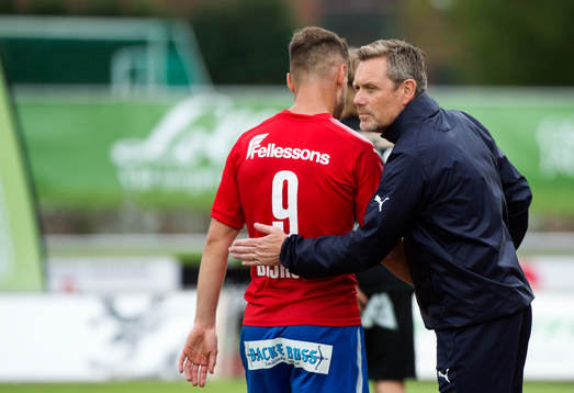 Östers tränare Thomas Askebrand