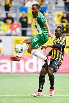 Hammarbys Serge-Junior Martinsson Ngouali och Häckens