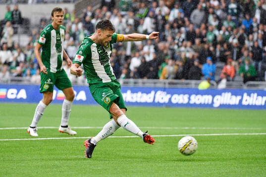 Hammarbys Arnór Smárason kvitterar till 1-1