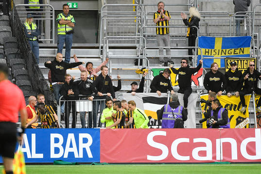 Häckens Paulinho jublar