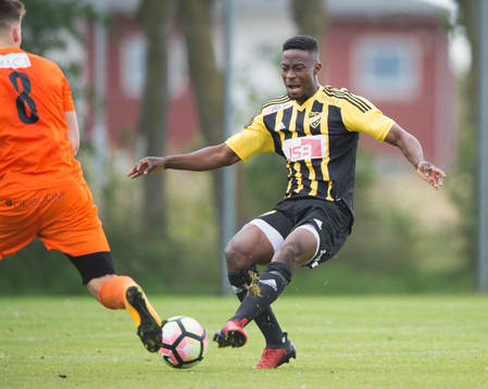 IFK Hässleholms Kojo Annor i matchen i division 2 mellan