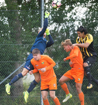 IFK Hässleholms Ameer Naseer i matchen i division 2 mellan