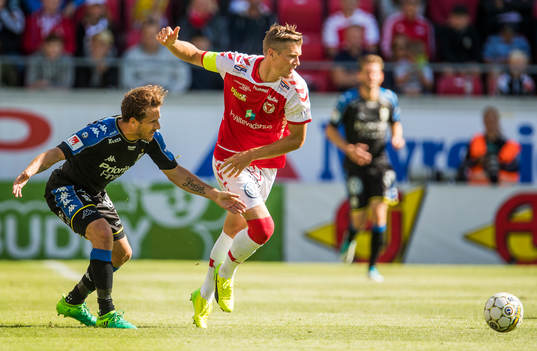 IFK Göteborgs Tobias Hysén och Kalmars Viktor Elm