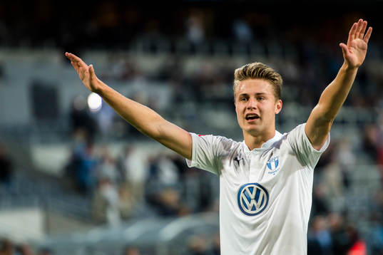 Malmö FFs Mattias Svanberg jublar