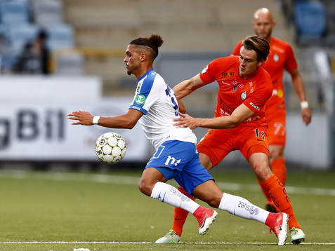 Norrköpings Alexander Jakobsen och AFC Eskilstunas Andrew