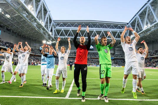 Malmö FFs målvakt Fredrik Andersson och målvakt Johan