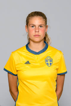 Agnes Nilsson i F15/02-landslaget