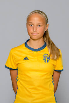 Hanna Gunnarsson  i F15/02-landslaget