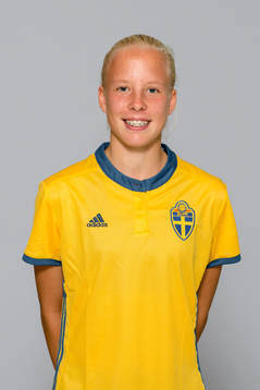 Linnea Strömberg  i F15/02-landslaget