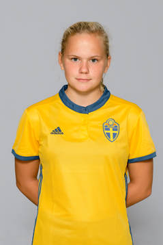 Stina Hellberg i F15/02-landslaget