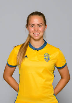 Hanna Ekengren  i F15/02-landslaget
