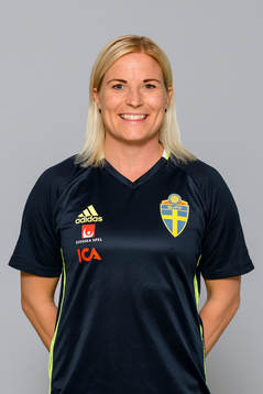 Annica Svensson Fysioterapeut  i F15/02-landslaget