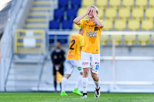 Falkenbergs Viktor Götesson deppar