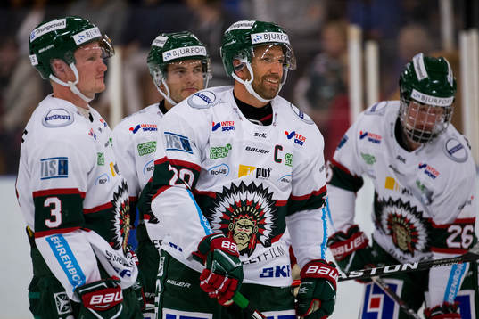 Frölundas Carl Grundström och Joel Lundqvist på
