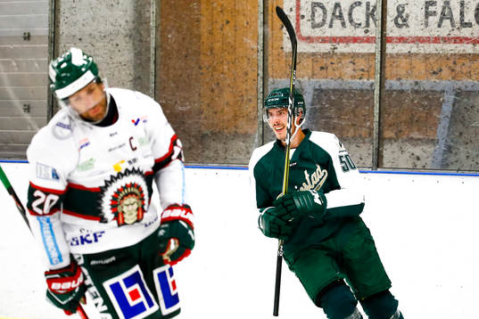 Frölundas Joel Lundqvist deppar samtidigt som Färjestads