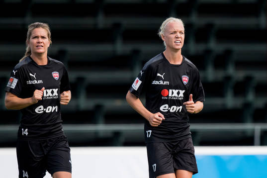 Hanna Folkesson och Caroline Seger