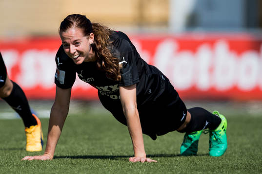 Lotta Schelin