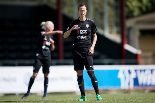 Lotta Schelin
