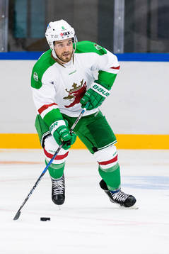 Rögles Craig Schira