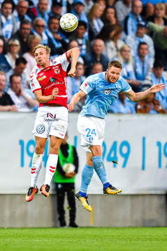 Kalmars Jonathan Ring och Malmö FFs Lasse Nielsen