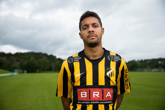 Häckens nyförvärv Mathias Ranégie