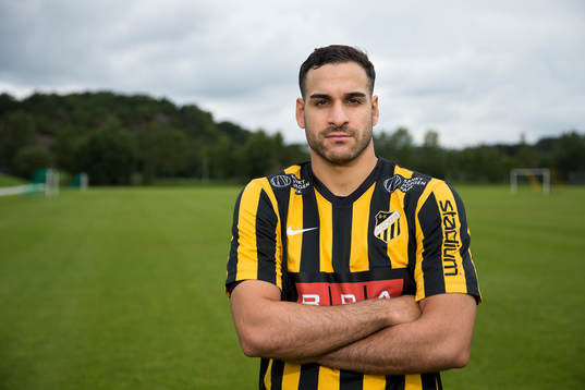 Häckens nyförvärv Mervan Celik