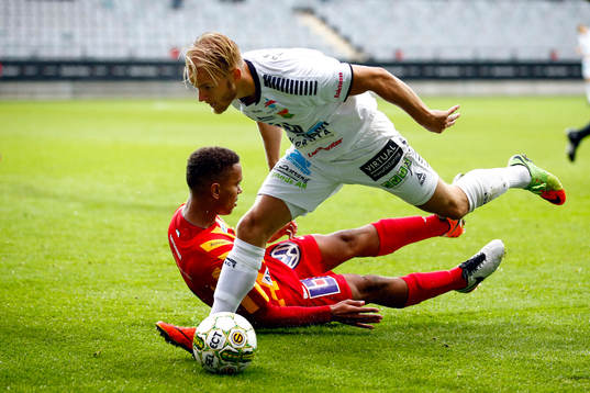 GAIS Niclas Andersén och Syrianskas Seth Hellberg